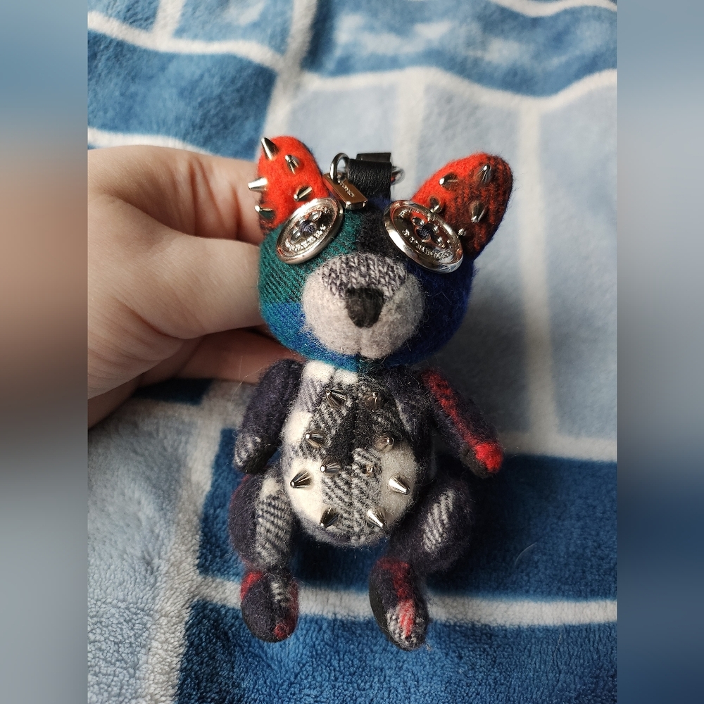 Burberry Dave The Fox Studded Cashmere Bag Charm